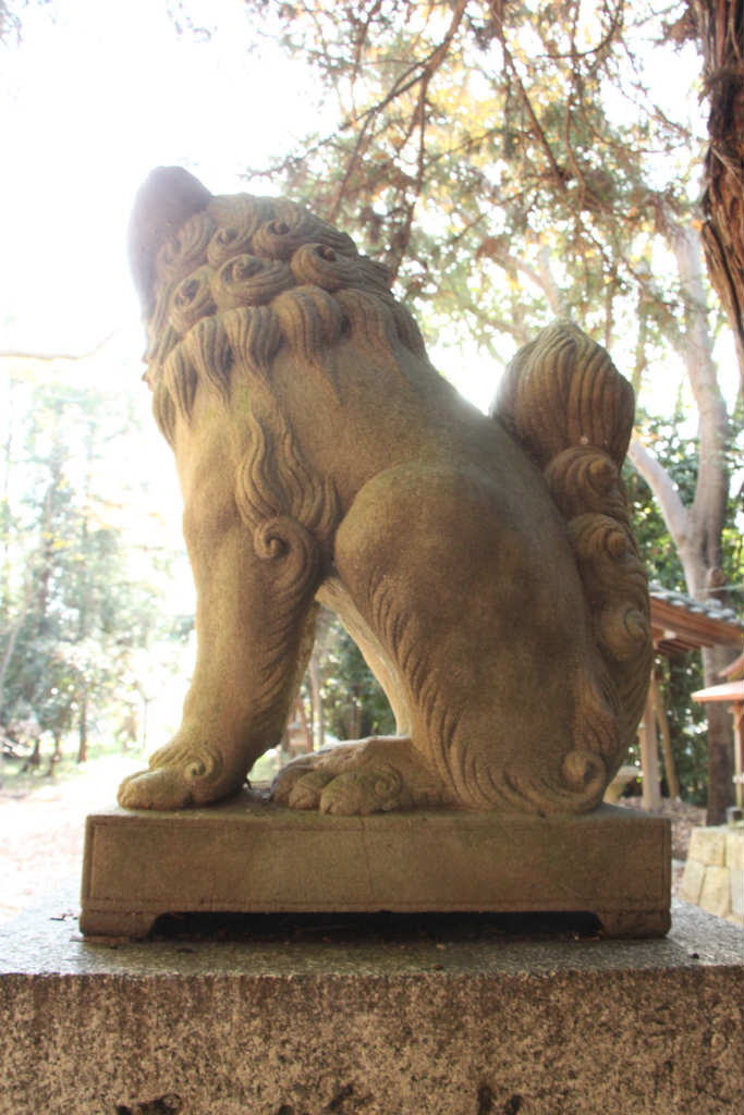 佐吉狛犬　御霊神社