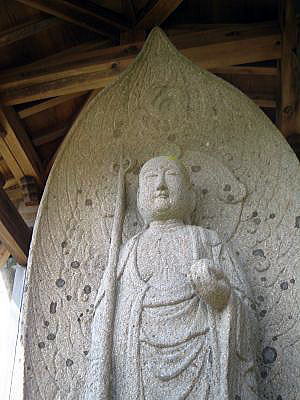 佐吉石仏　地蔵立像　平井大師山石仏群